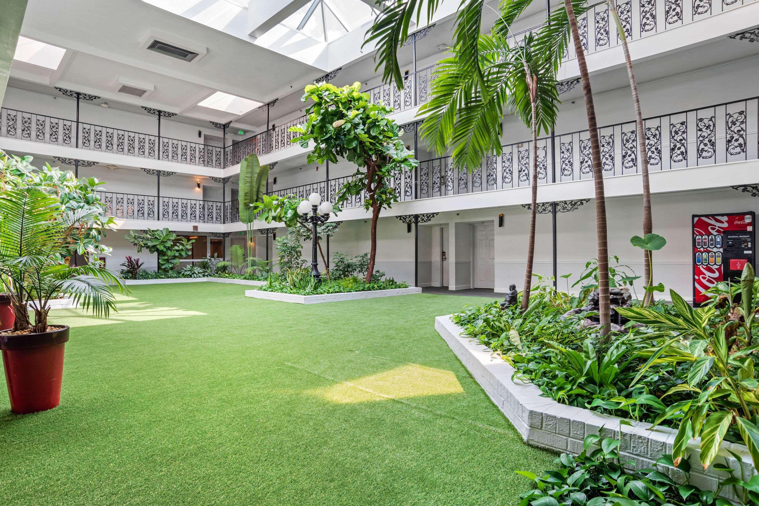 Baymont By Wyndham Montgomery Al Ngoại thất bức ảnh
