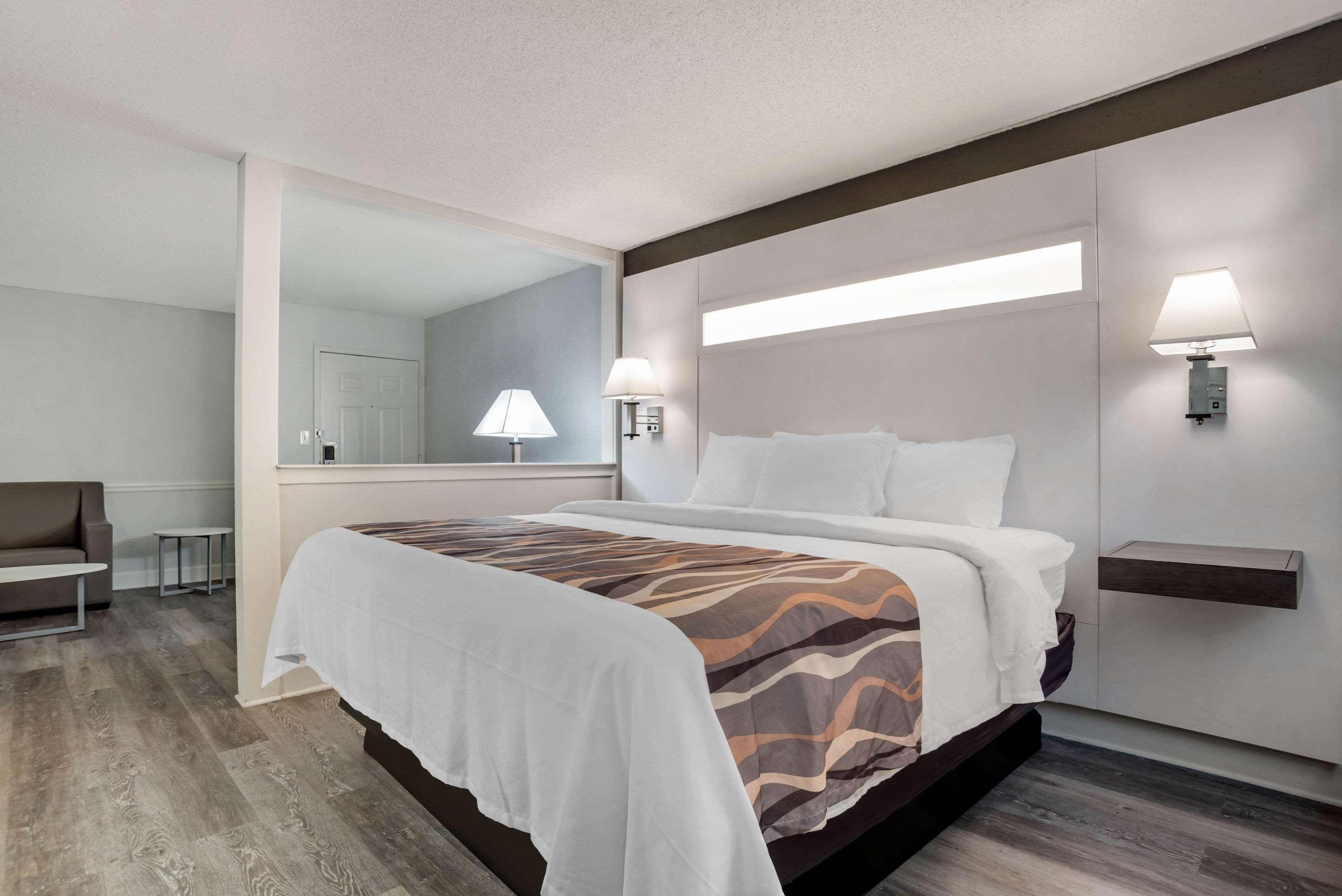Baymont By Wyndham Montgomery Al Ngoại thất bức ảnh
