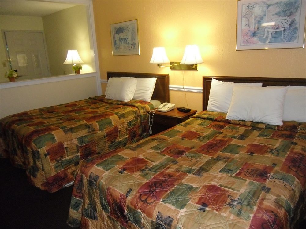 Baymont By Wyndham Montgomery Al Ngoại thất bức ảnh