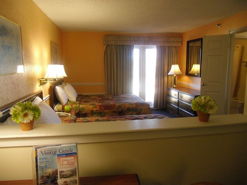 Baymont By Wyndham Montgomery Al Ngoại thất bức ảnh