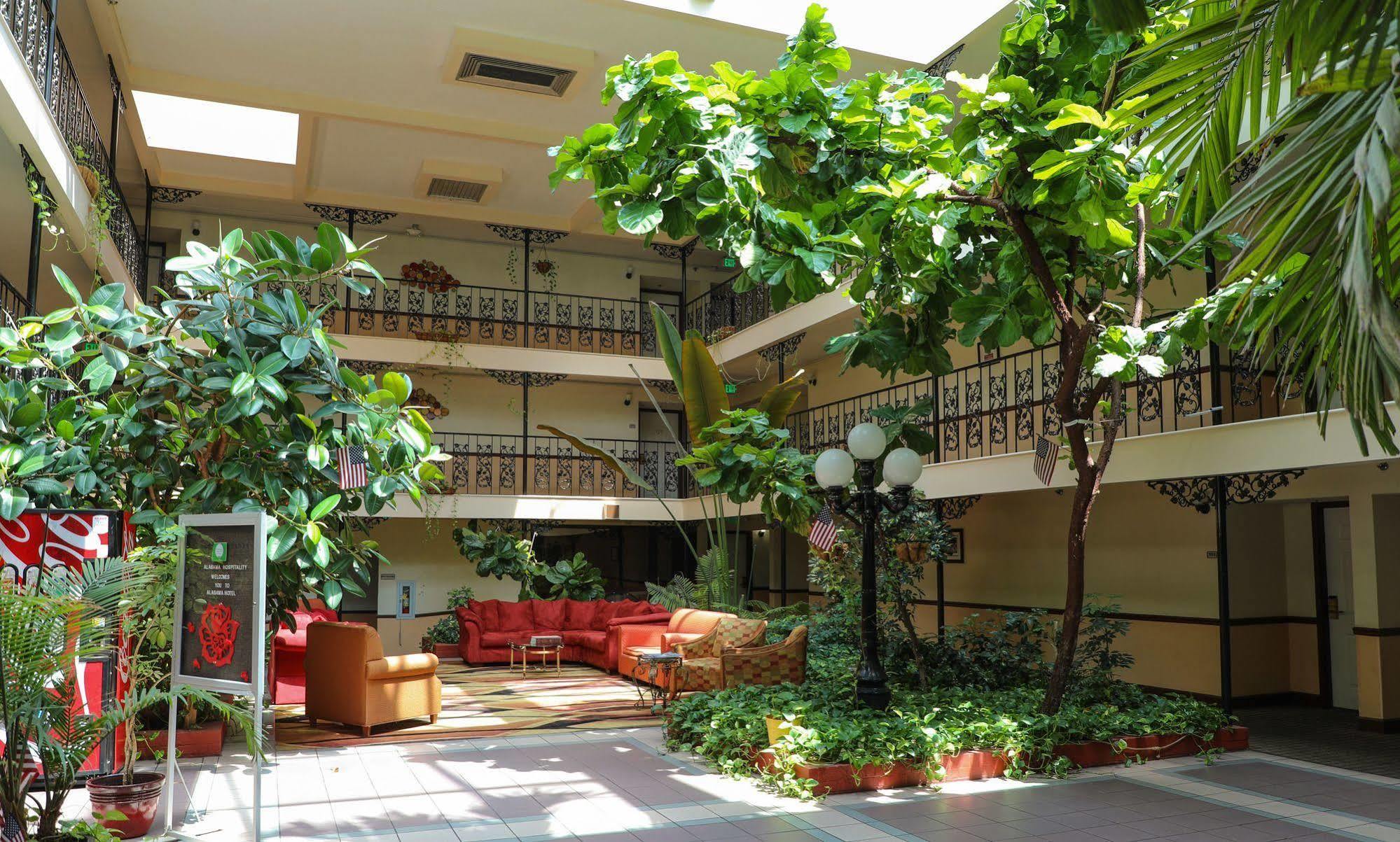 Baymont By Wyndham Montgomery Al Ngoại thất bức ảnh